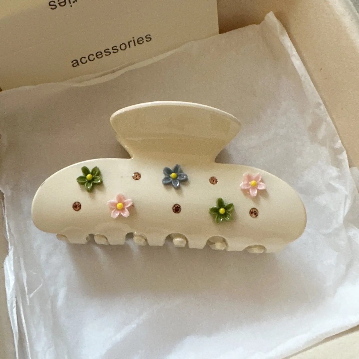Acetate Small Floral Hair Claw Clip Medium for Thin Hair Messy Bun Shark Half Up Fresh Korean Style Lightweight Daily