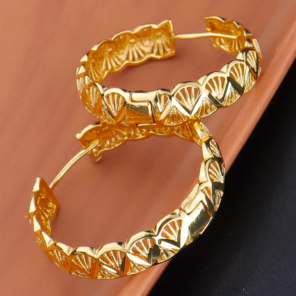 

Charms Hollowed-out Design Earrings Set for Women free shipping halloween Women Geometric Earring Wedding Jewelry Fashion