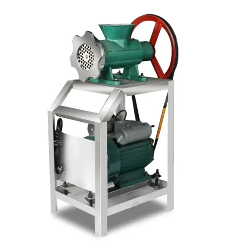 High-power commercial meat grinder / bone crusher for farms (capable of grinding chicken carcasses and frames)