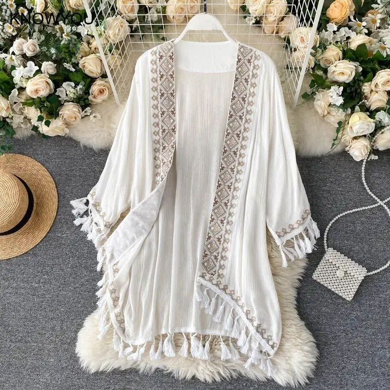 New Bohemian Retro Bikini Shawl Ethnic Print Sunscreen Cover Ups Thin Shirt Tops Thin Cardigan Tops Women Tassel Pashmina