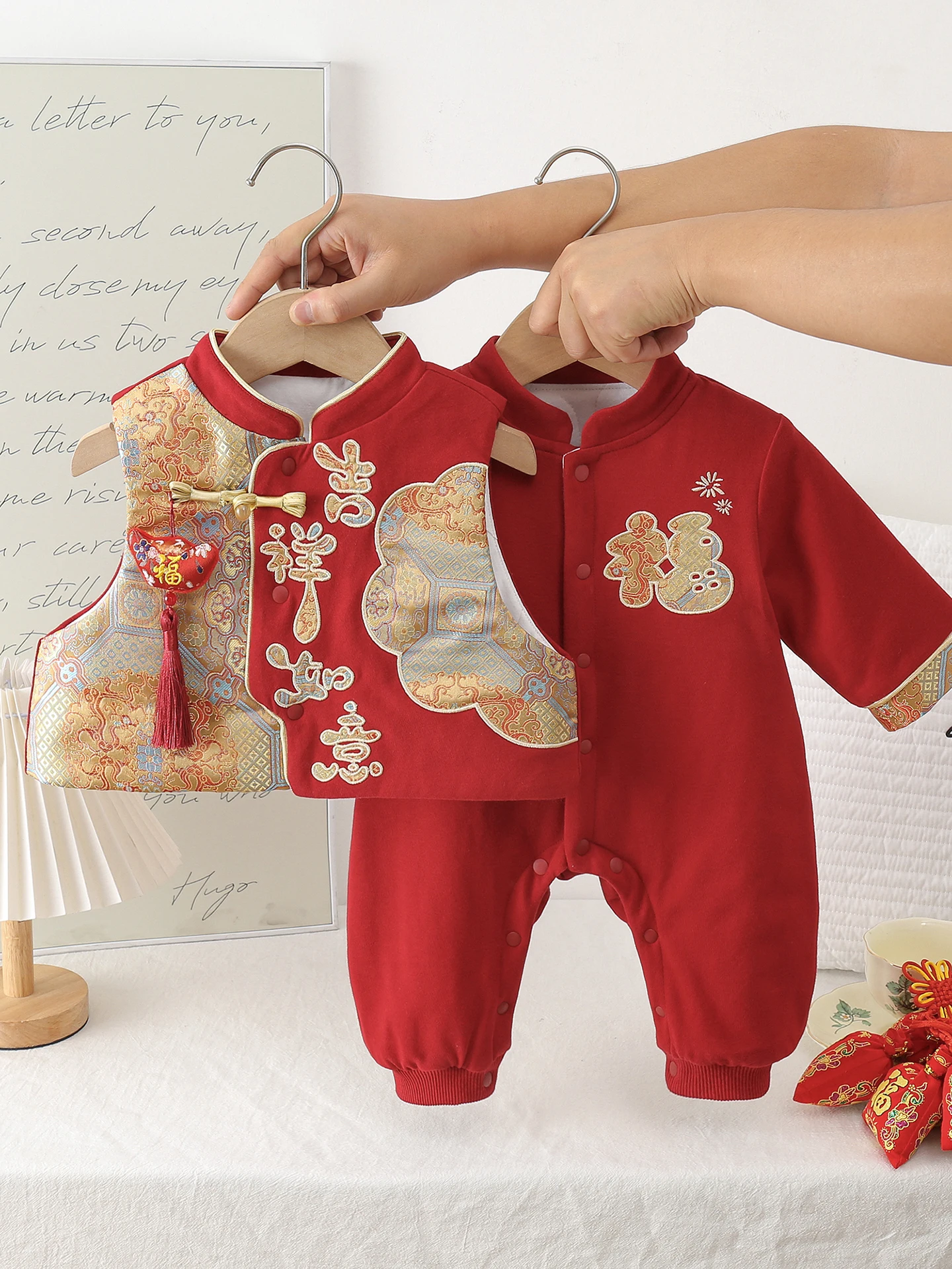 

Red Chinese Sle One Hundred Days One Year Old Baby Clothes Set Vest Suit Baby Autumn Winter Red Year Clothes Fuzi Rer