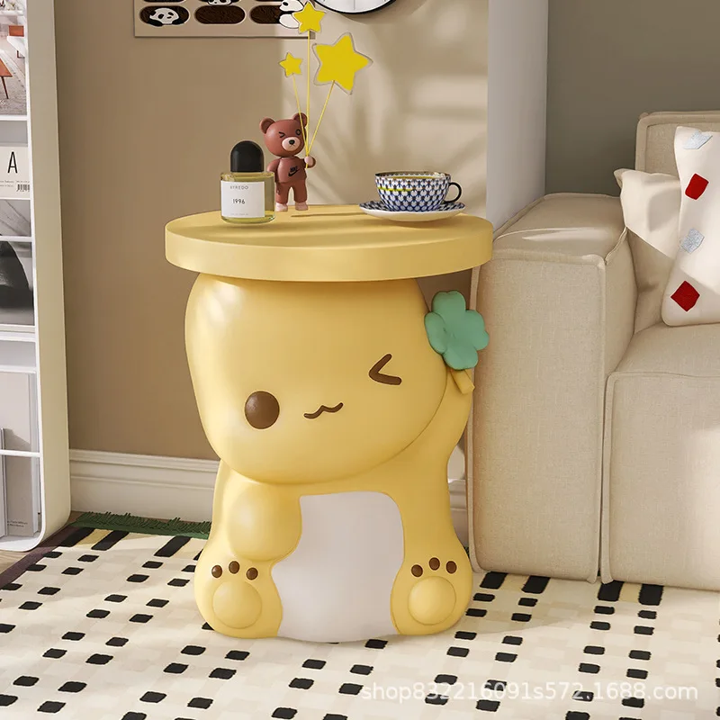 

Creative small milk dragon bedside table modern simple small coffee table cartoon cream wind edge table resin floor home