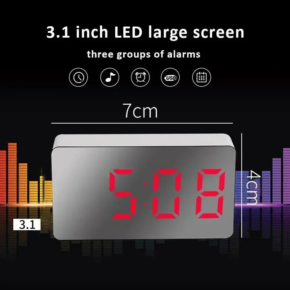 LED مرآة ساعة الطاولة إنذار رقمي الضوء الأحمر غفوة عرض الوقت ضوء الليل سطح المكتب USB ساعة تنبيه 5 فولت ديكور المنزل ساعة مكتب