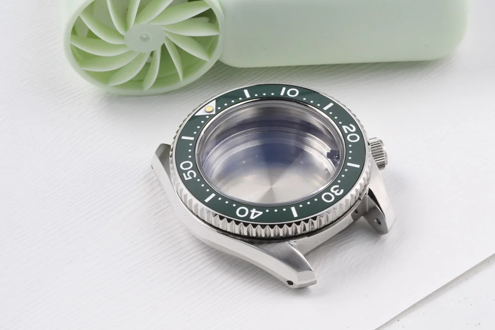 3.8 Uhr Stahl-Uhrengehäuse MM300 Uhrengehäuse Leuchtendes Saphirglas Taucheruhr für NH35/NH36 Automatikwerk Uhrenteile – Detail 8