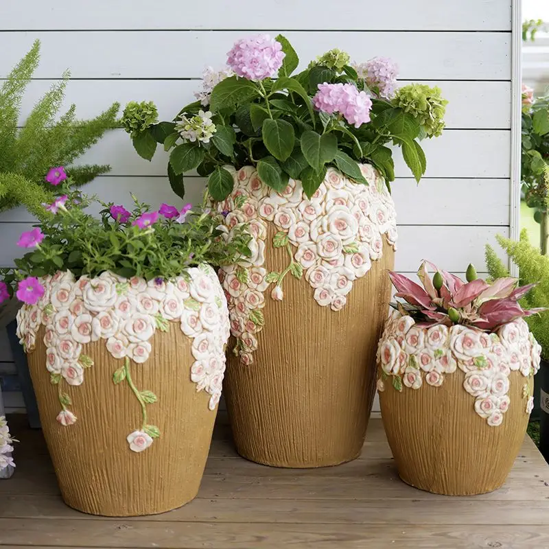 Versatile extra-large planter set for balcony, patio, and rooftop decor
