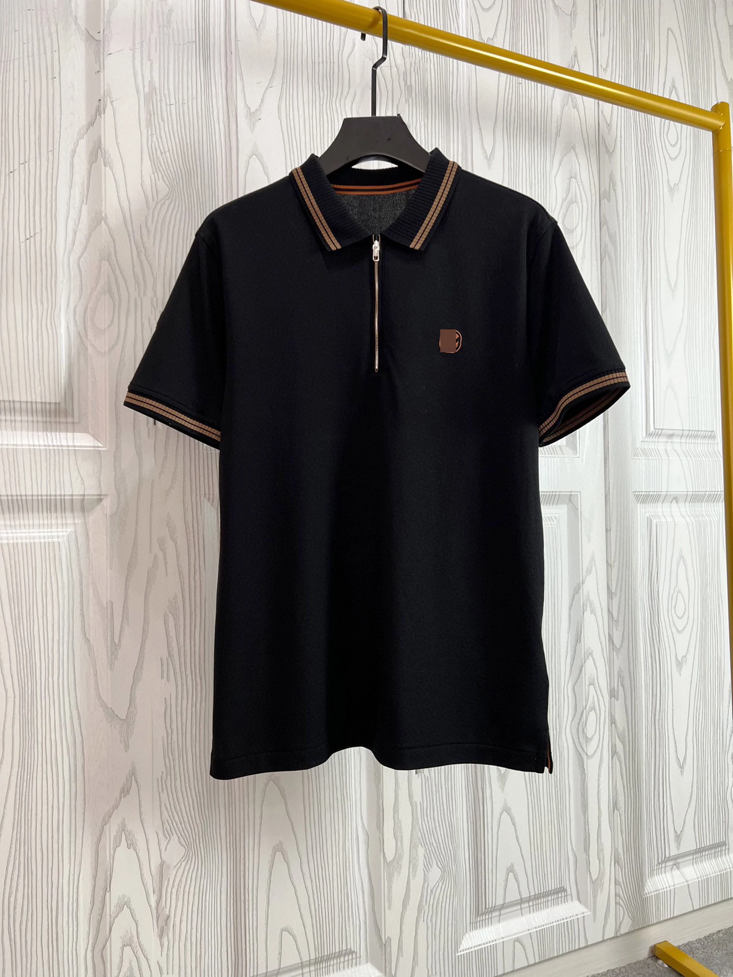 

2024 DIKU Men's round neck silk cotton short sleeved T-shirt size M-3xl