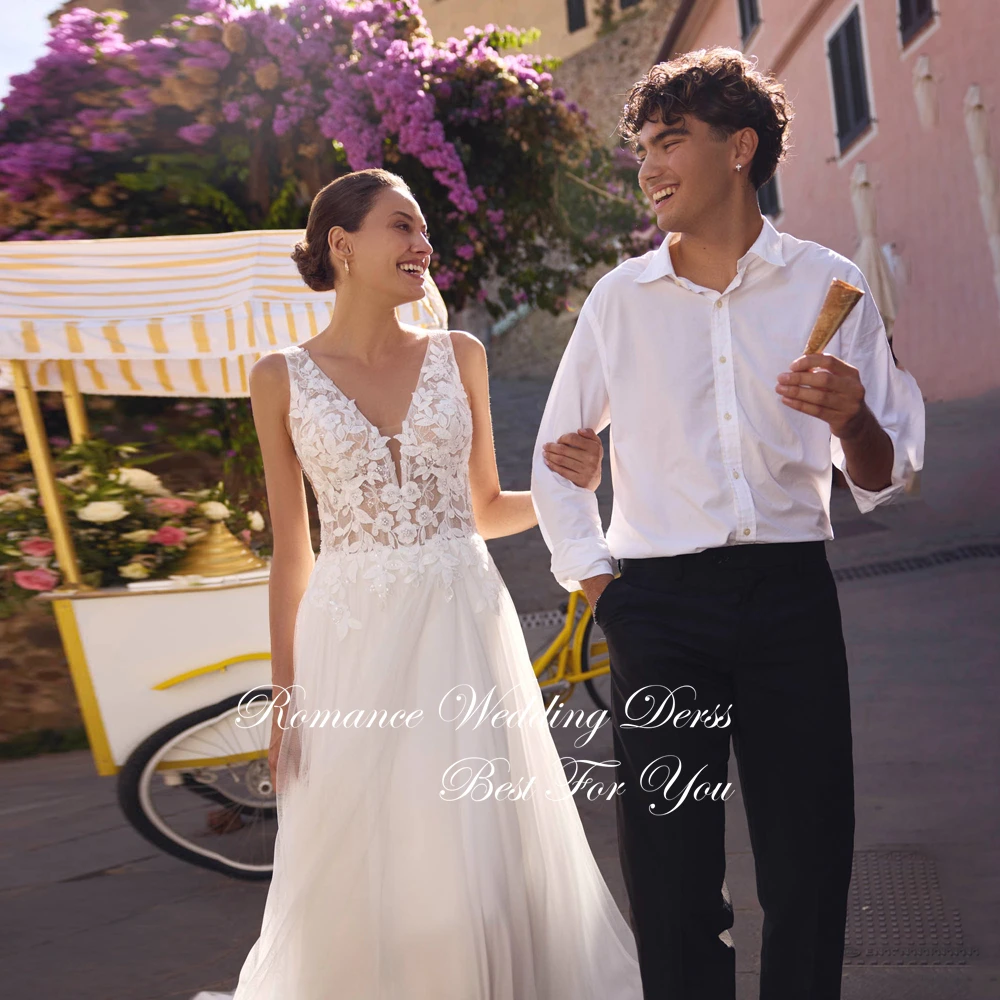 Elegant Pleat Lace V-Neck A-Line Wedding Dress Spaghetti Strpas Open Back Sleeveless Bridal Gown Vestidos De Novia Customized