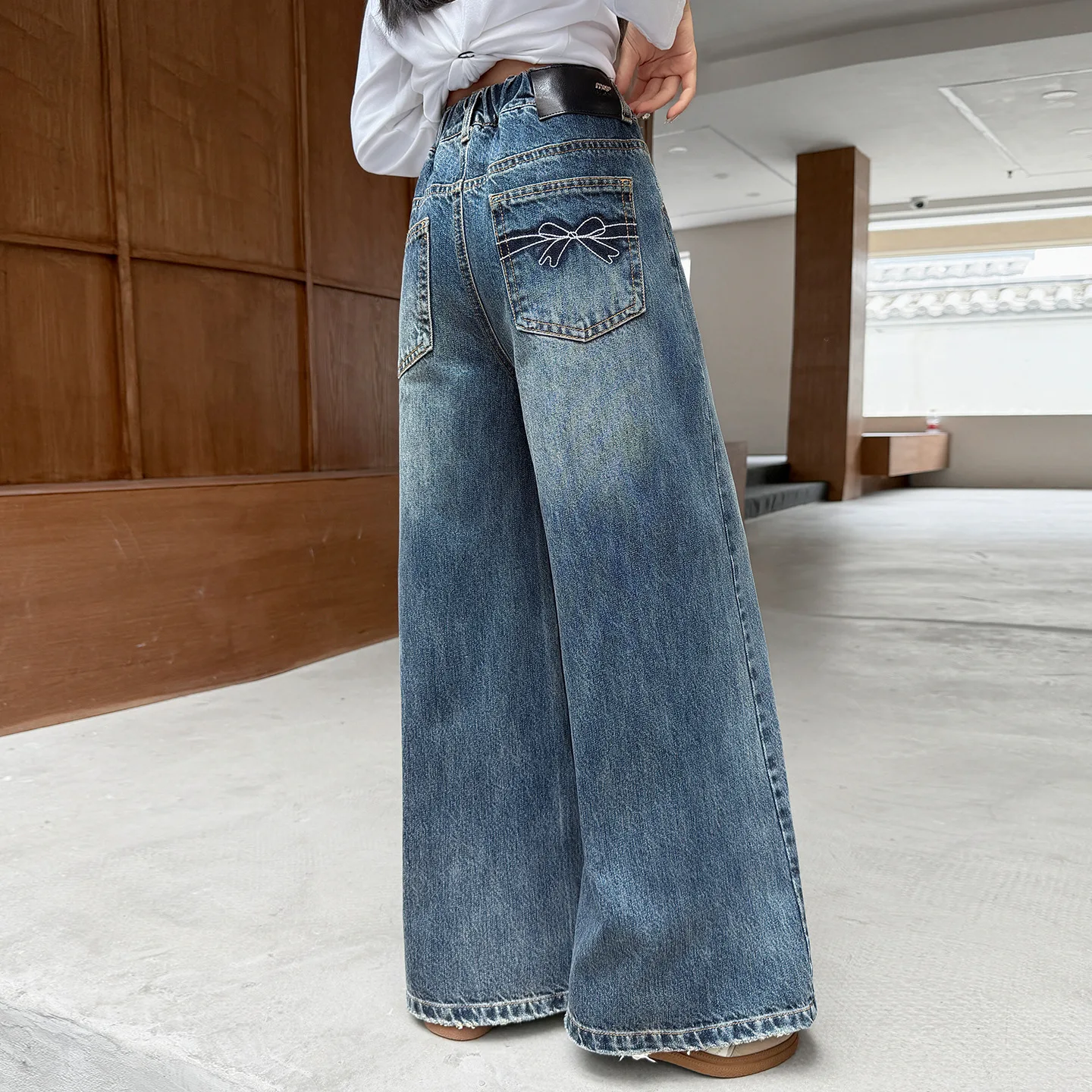 Spring/Autumn Teenager Denim Pants Children Girls Wide Leg Pants Loose Embroidered Pockets Junior Kids Straight Pants 4-14Yrs