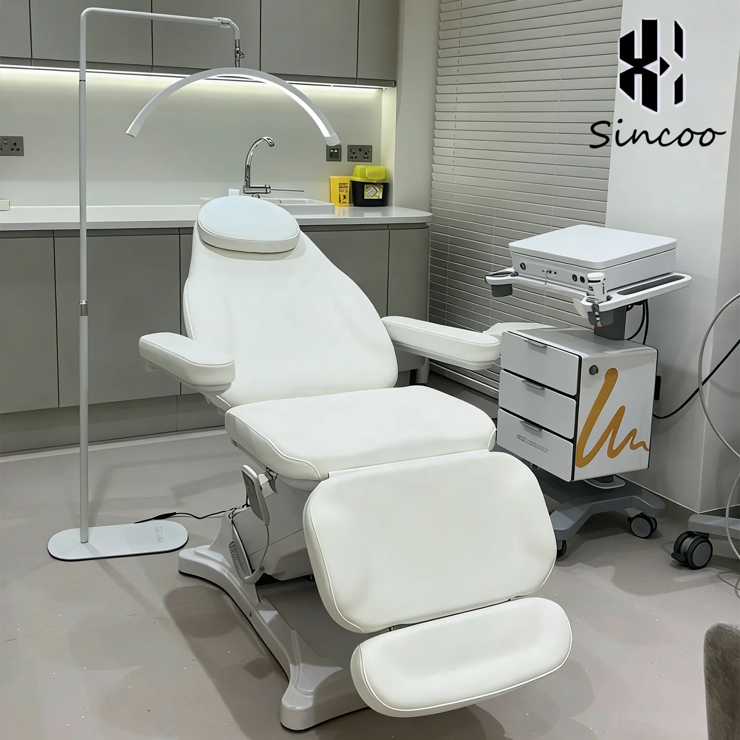 

Luxury Beauty Salon Furniture 3 Motors Foot Control Facial Spa Cosmetic Bed Modern Electric Spa Treatment Massage Table