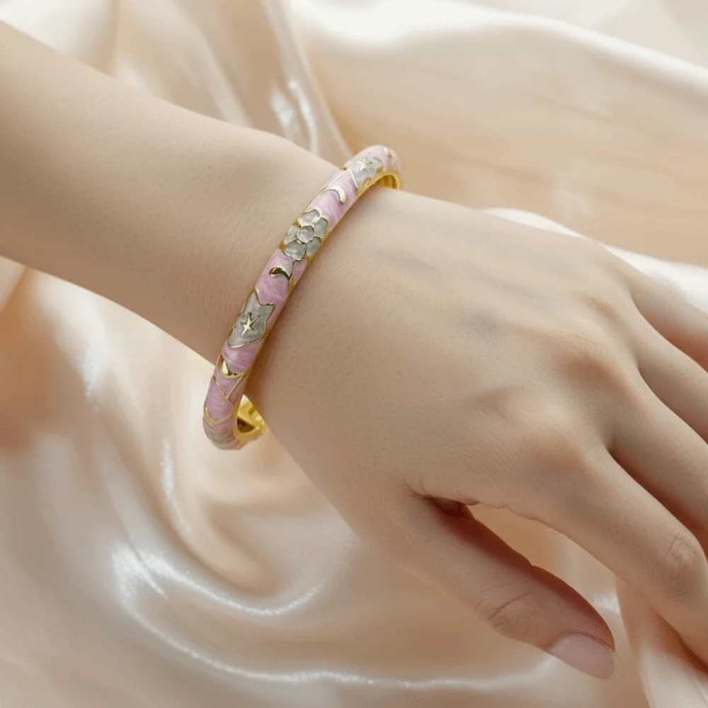 Fashion Colorful Vintage Cloisonne Bangle Enamel Chinese Flower Bangle Traditional Classic Women's Hand Bracelet Jewelry Gifts