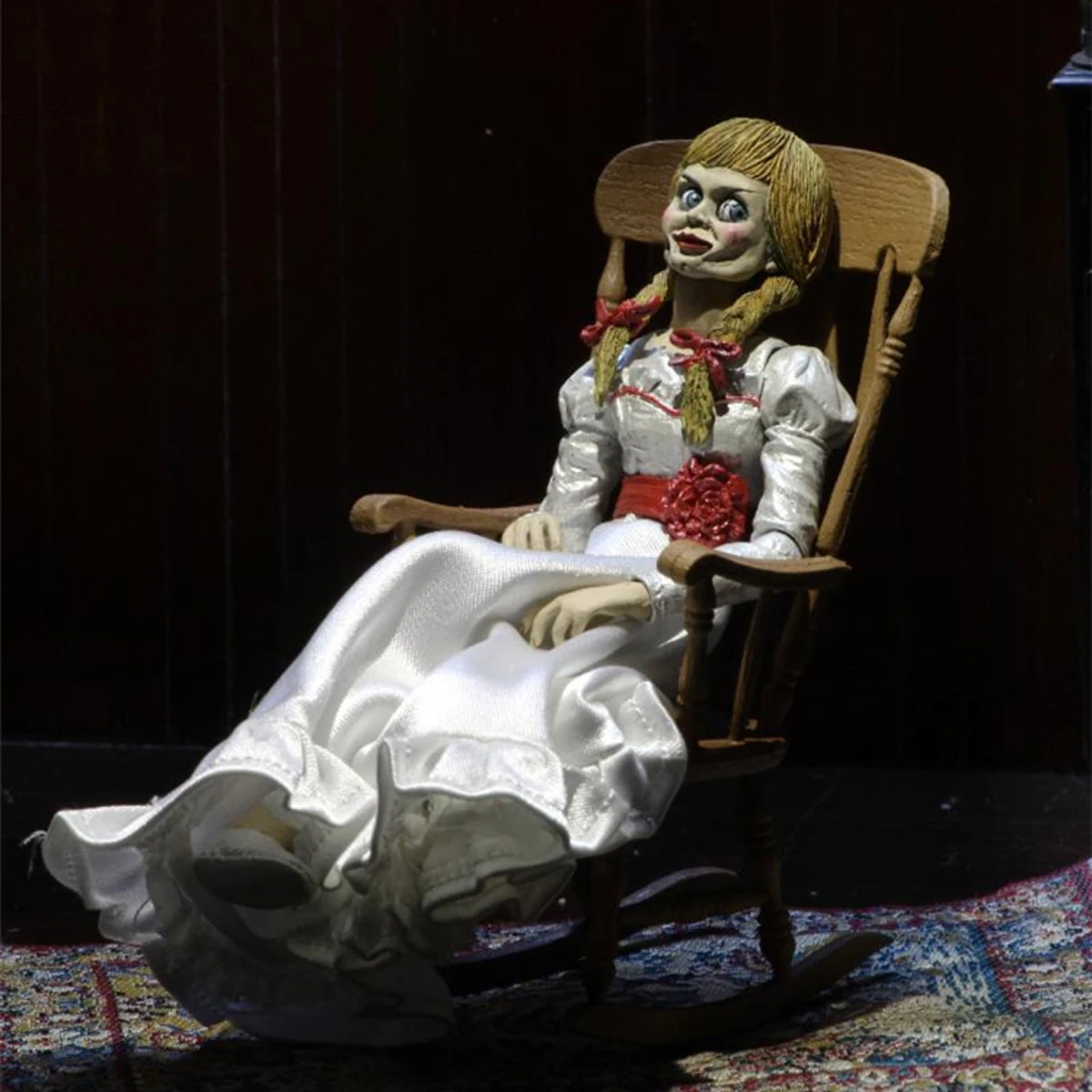 

Original Annabelle Hand-Made Movable Doll Model – Inspired by Horror Movies, Collectible Horror Figurine for Fans