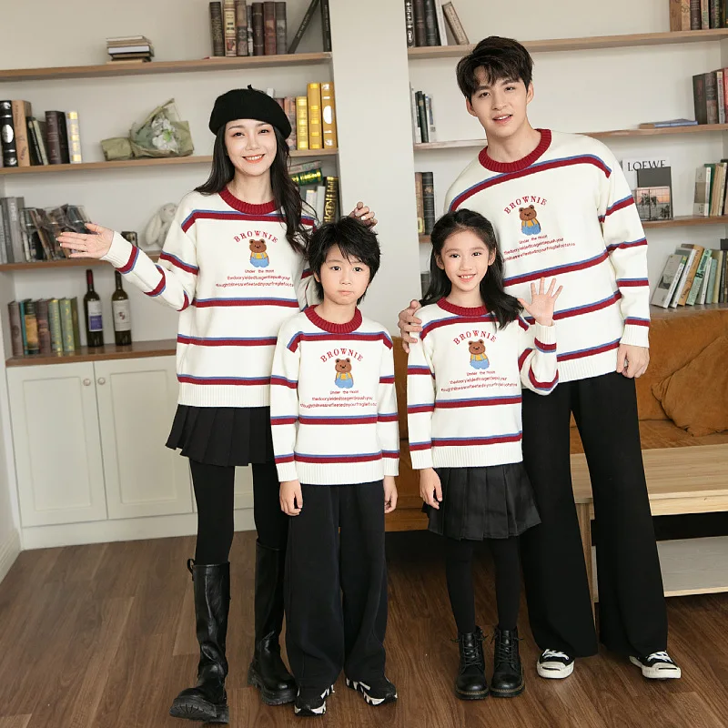 

2026 Winter Family Matching Parent Child Sweater New Arrival Mom Baby Girl Cartoon Bear Striped Knitwear Toddler Clothes