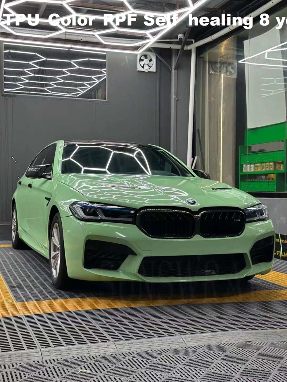 

Wet Install Gray Mysterious Green TPU PPF Car Wrap Self Healing Auto Protective Film Colorful TPU 1.52x15m/roll