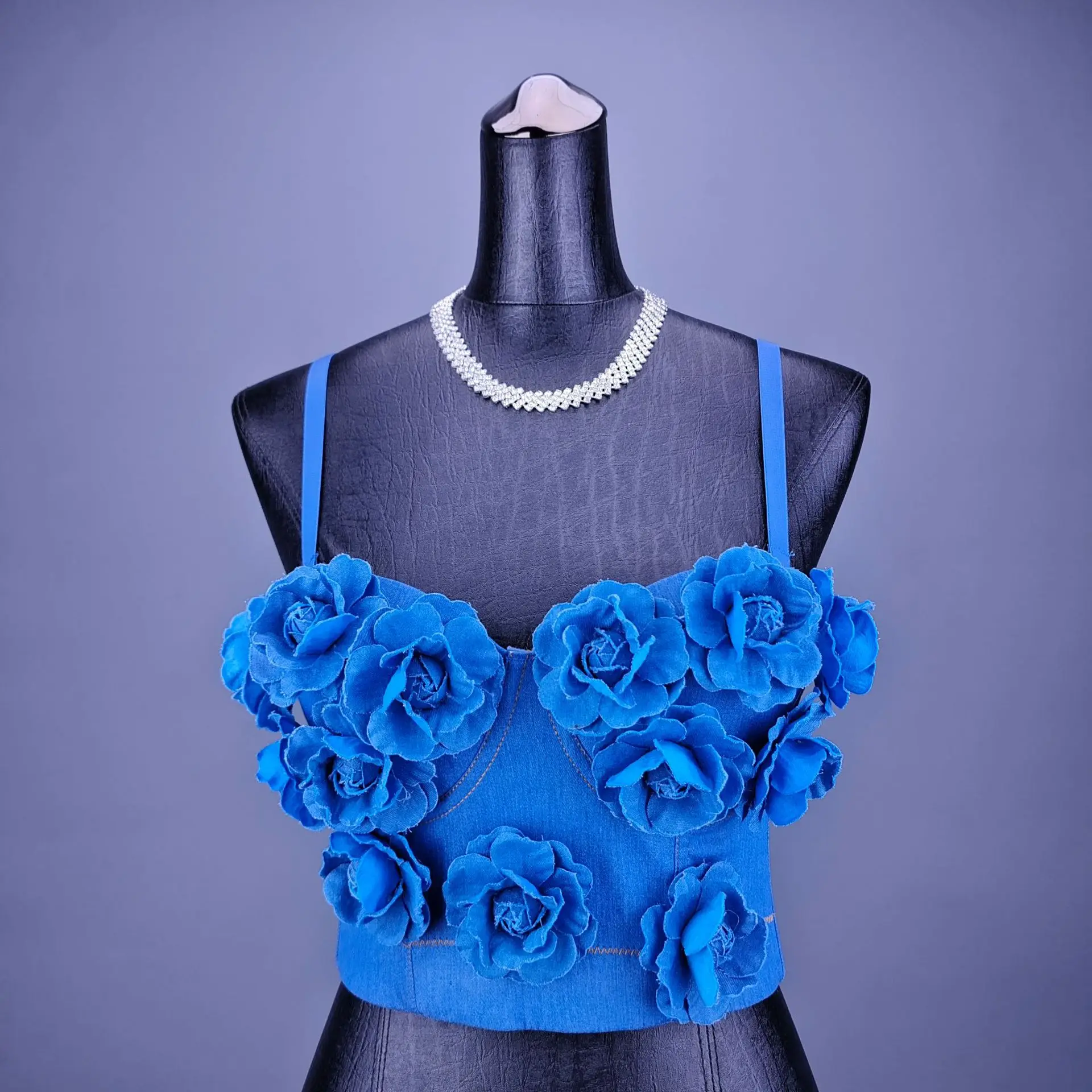 

Couture Handmade Corset Denim Women Tops With Flower Embellishment Fashion Elegant Women Vest Tops Female Outfit