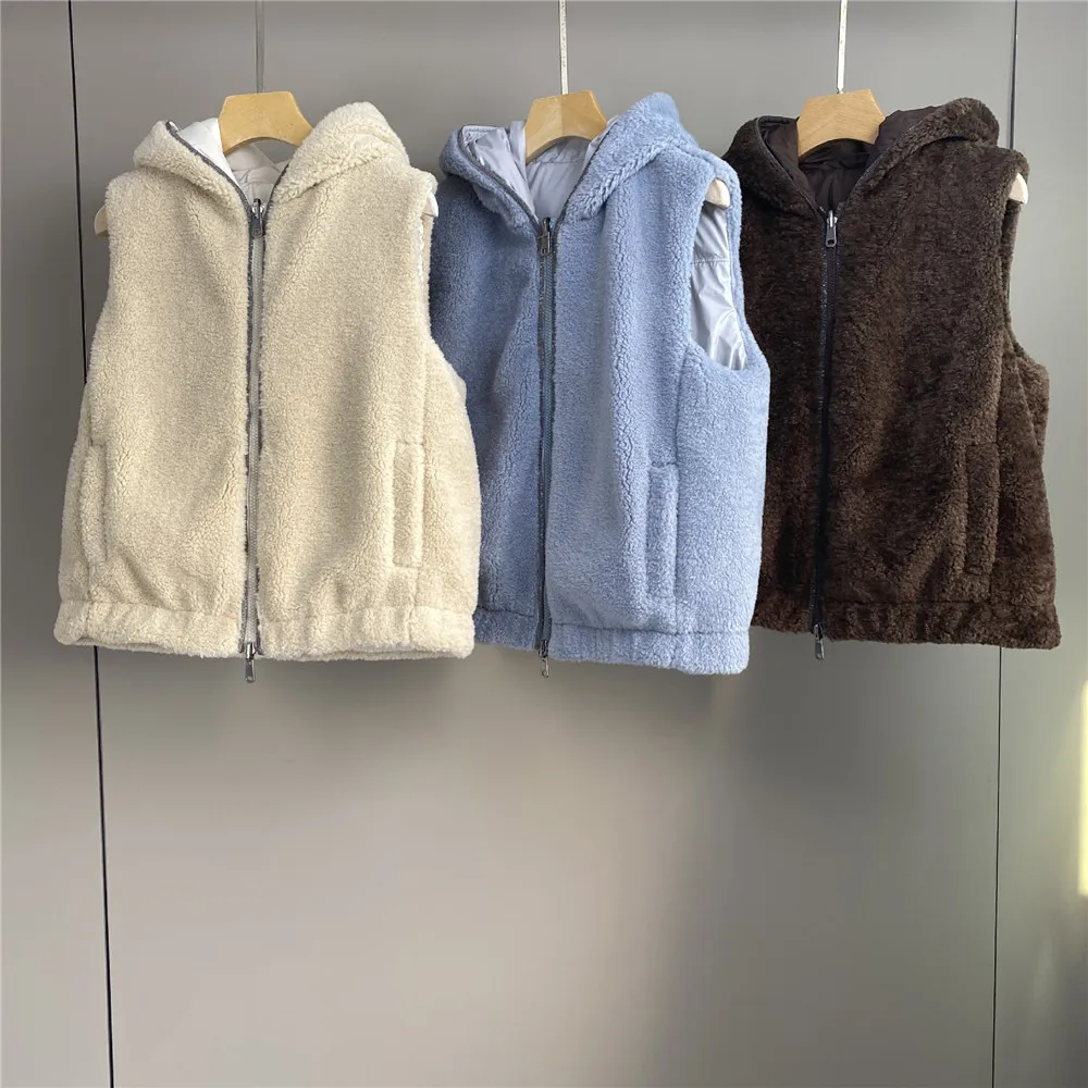 

25 Autumn/Winter New High Quality Heavy Industry Chain Teddy Velvet Goose Velvet Two Sided Hooded Women Vest