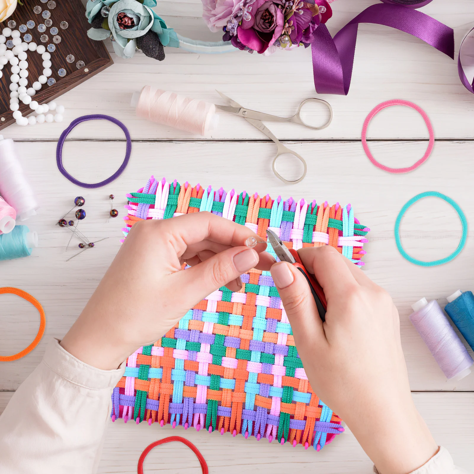 

192Pcs Potholder Loom Refill Brilliant Colors for Weaving DIY Crafts Loom Kit Elastic Bands Kit Weaving DIY Arts Supplies