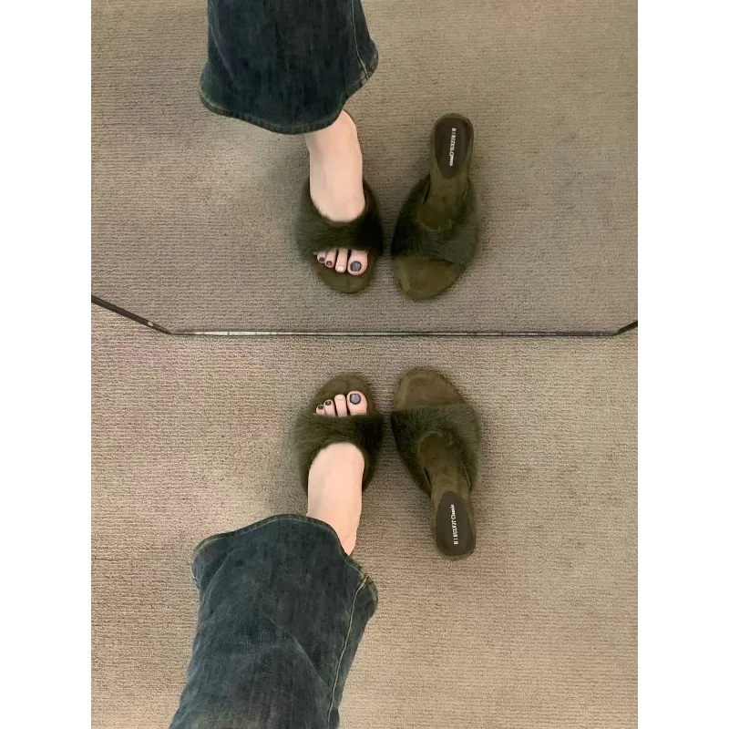 Quality Wedge-style Soft-soled Slippers for Women, Suitable for Outerwear in Autumn, High-heeled Summer Sandals