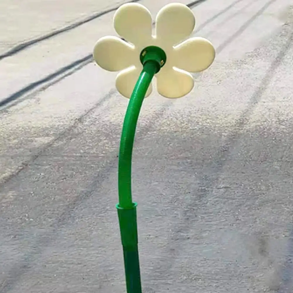 Lawn Watering Sprinkler Efficient Garden Flower Sprinkler Stake Easy Install Flower-shaped Nozzle for Lawn Watering for Vibrant