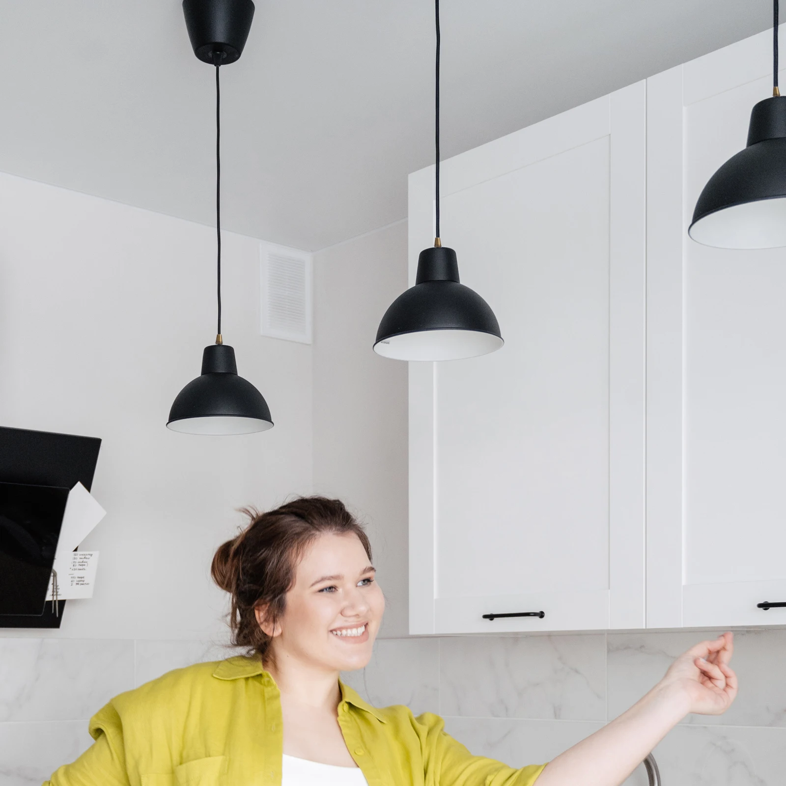 

10 pcs Wire Clips Strain Relief Ceiling Chandelier Clips Connector Cable Fixing Clamps Iron PC Material Hanging Lights