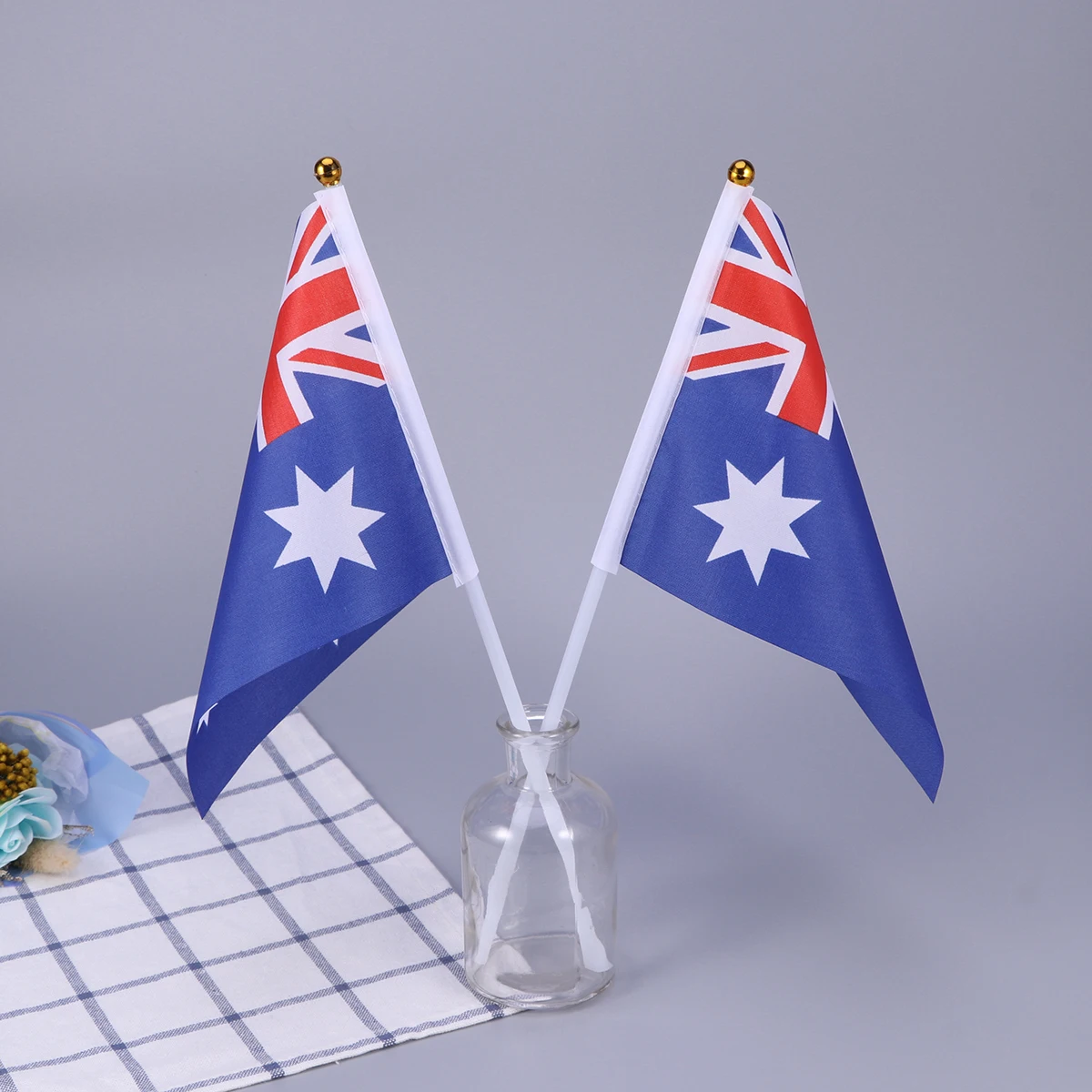 

50pcs Hand Held Small Australia Flag On Stick International Country Flags Banners For Party Garden Festival Sports