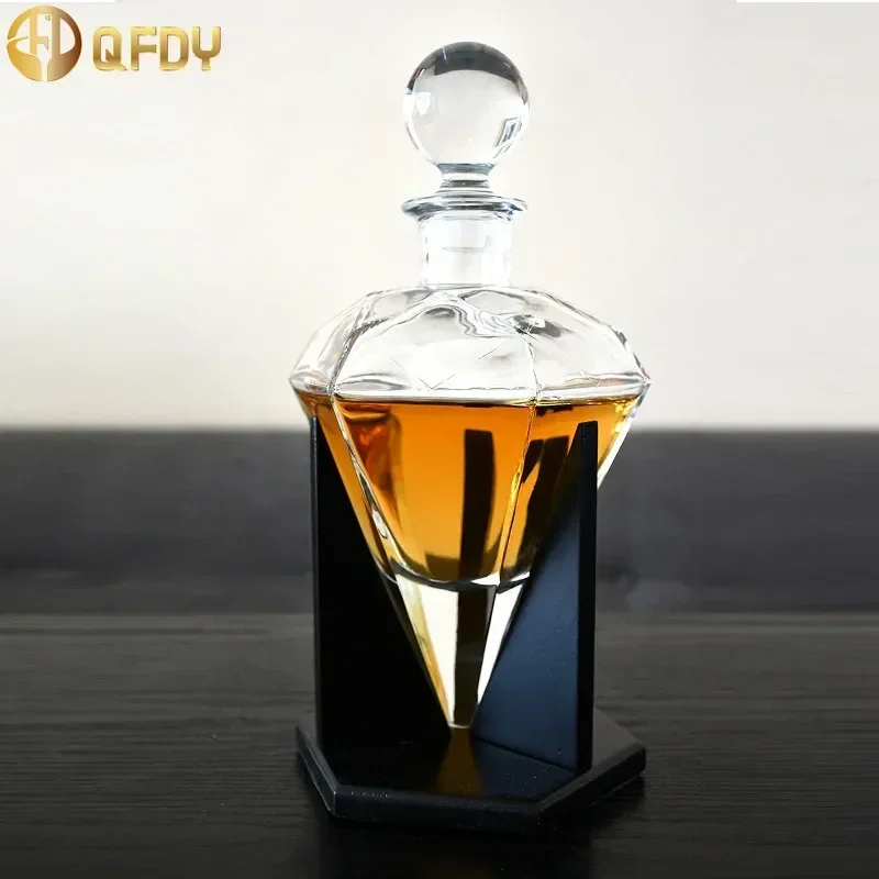 Diamond glass wine bottle, high-end lead-free, thickened frosted mouth,  household decanter, transparent empty wine bottle