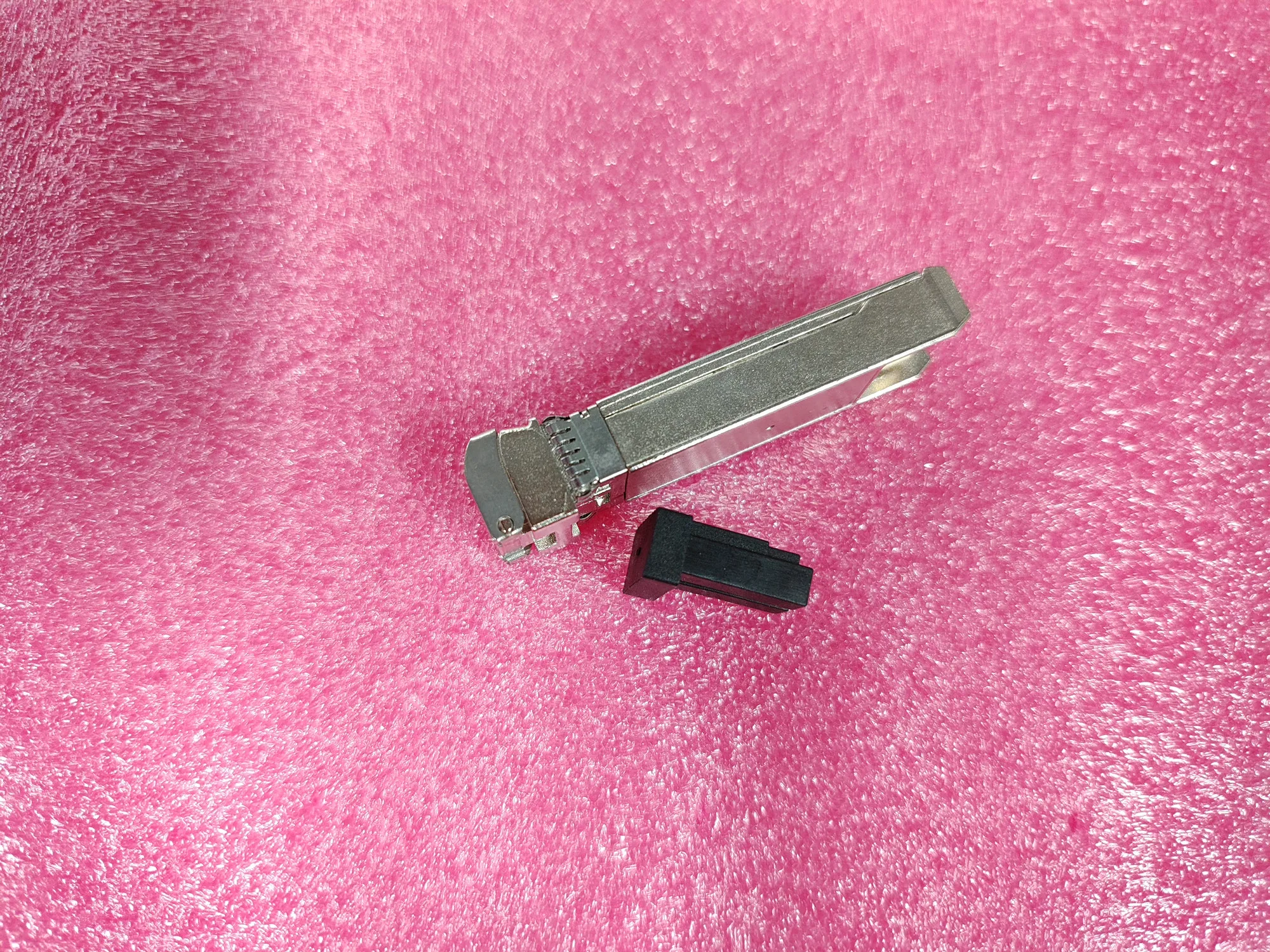Original  Module SFP 25GB SR Optical Switchr 25GBASE-SR FTLF8536P4BCL 00YD275 850NM 25G Transceiver