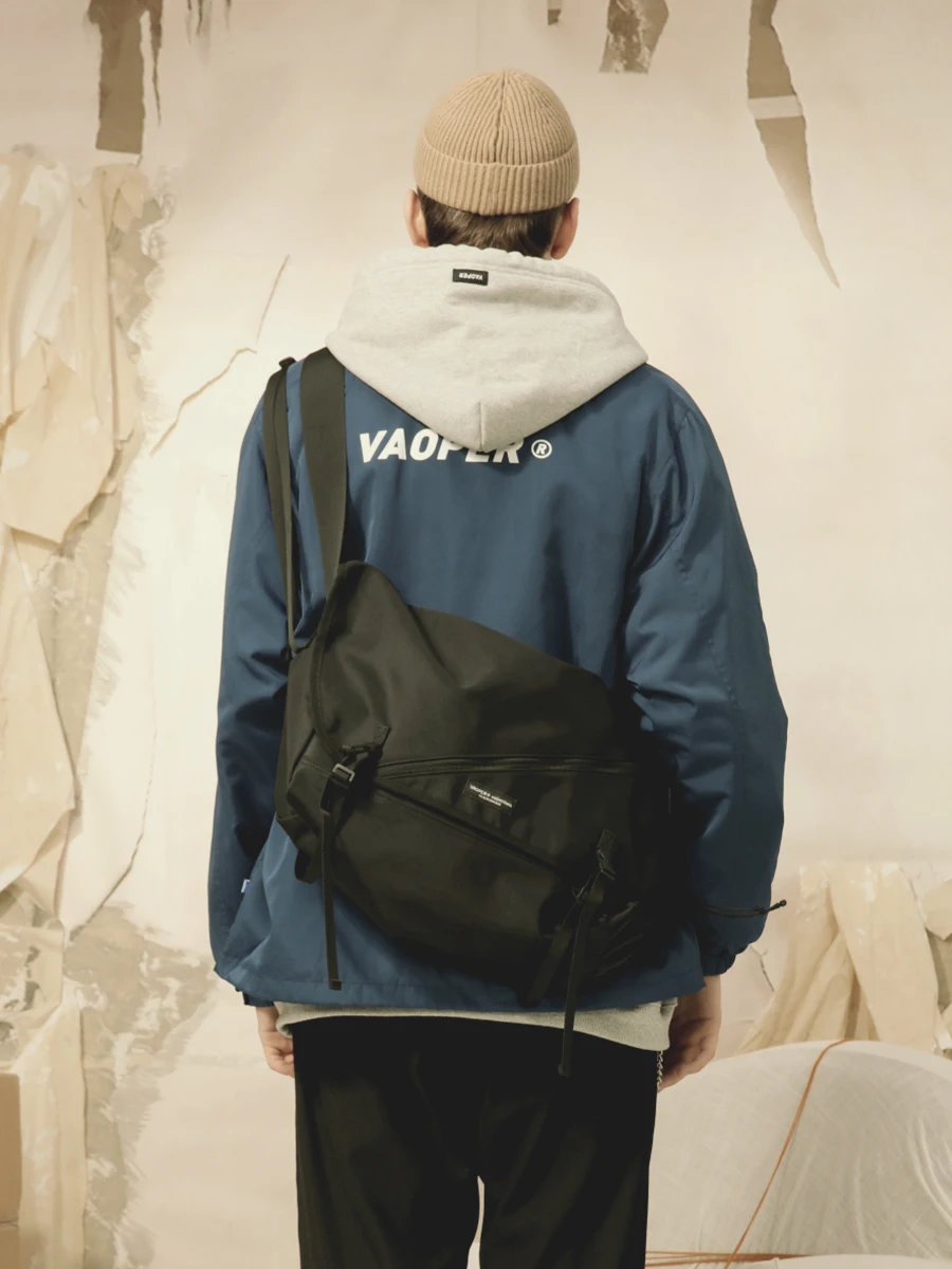 

Vaoper Men's Crossbody Bag Workwear Style Single Shoulder Nylon Material Street Fashion Pure Color Leisure Backpack for Youth