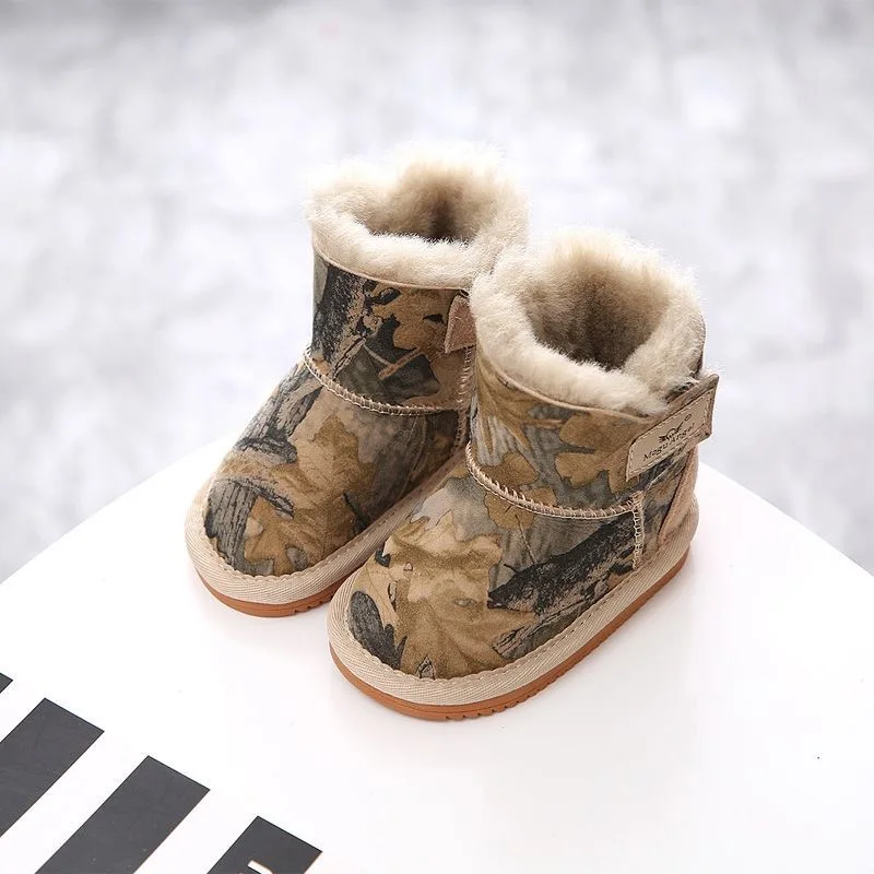 In 2022, The Latest Children\'s Snow Boots And 100% Real Sheepskin Fur Are Thickened To Keep Warm. The Most Fashionable Shoes