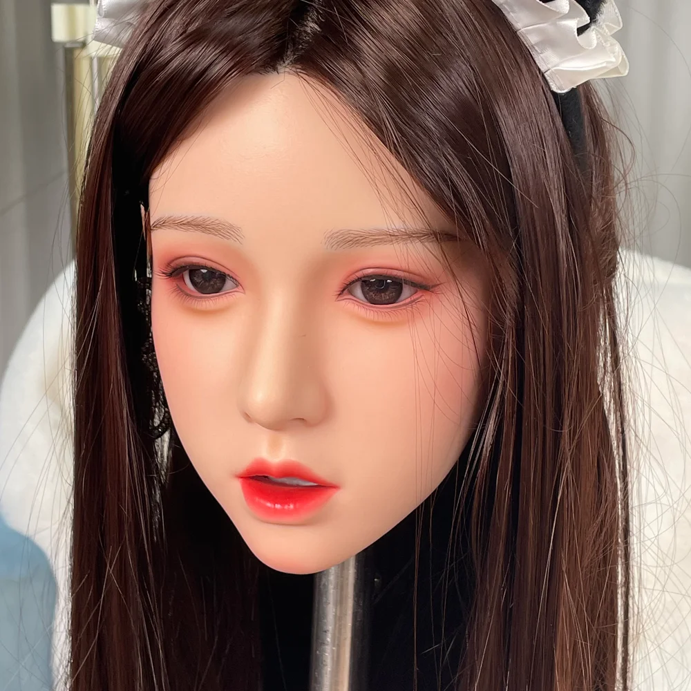 Nuovo modello di testa femminile, carino, con consistenza realistica della pelle, realizzato in silicone, per parrucchieri, da collezione (senza accessori)