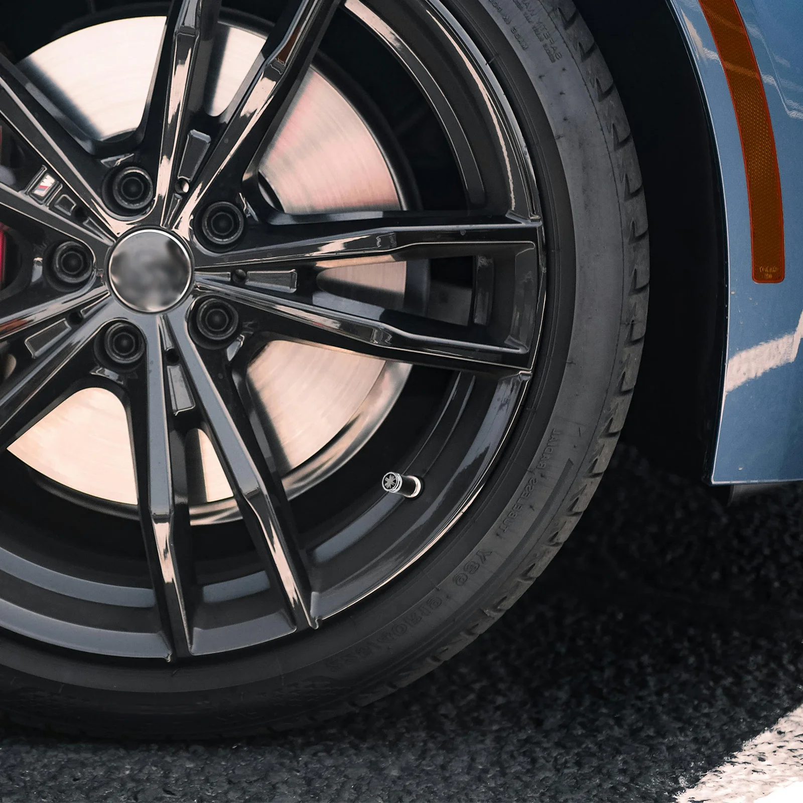 4 Stück Reifenventilkappen mit UK-Flagge, Metall, Autozubehör für Autos, SUVs, LKWs, Motorräder, stilvolle schützende Kupferabdeckungen