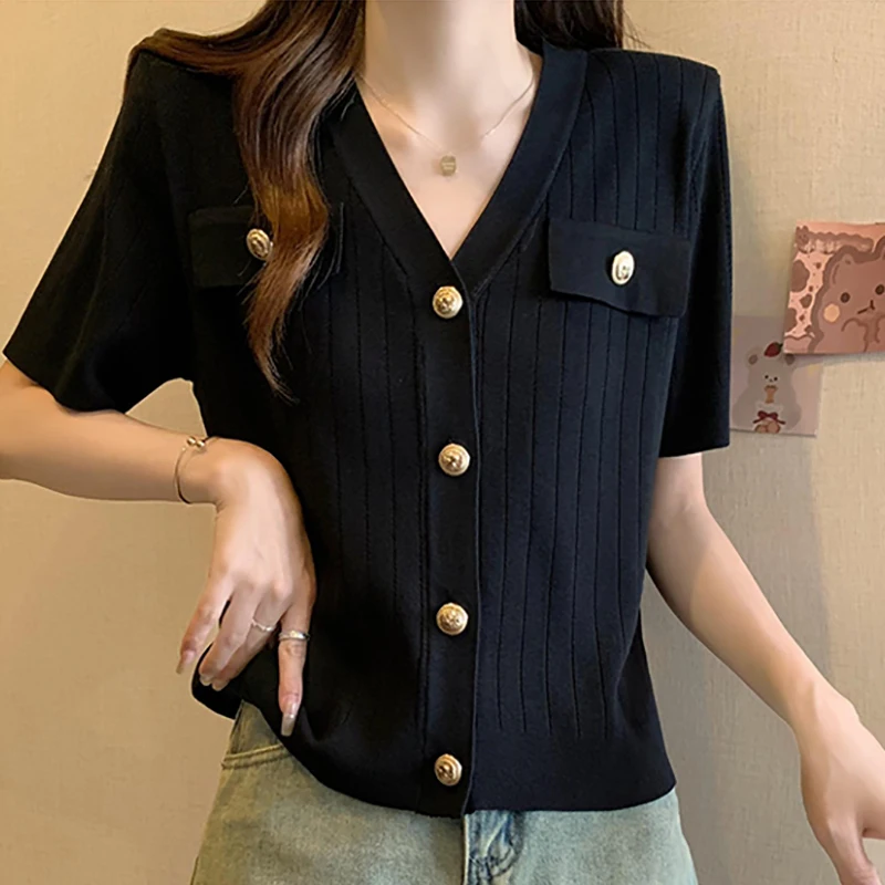 Black White Short Sleeve T-shirt Women V Neck Buttuon Vintage Kintted Top Summer Thin Soft Knit T Shirt Tops Woman 2024 Clothes