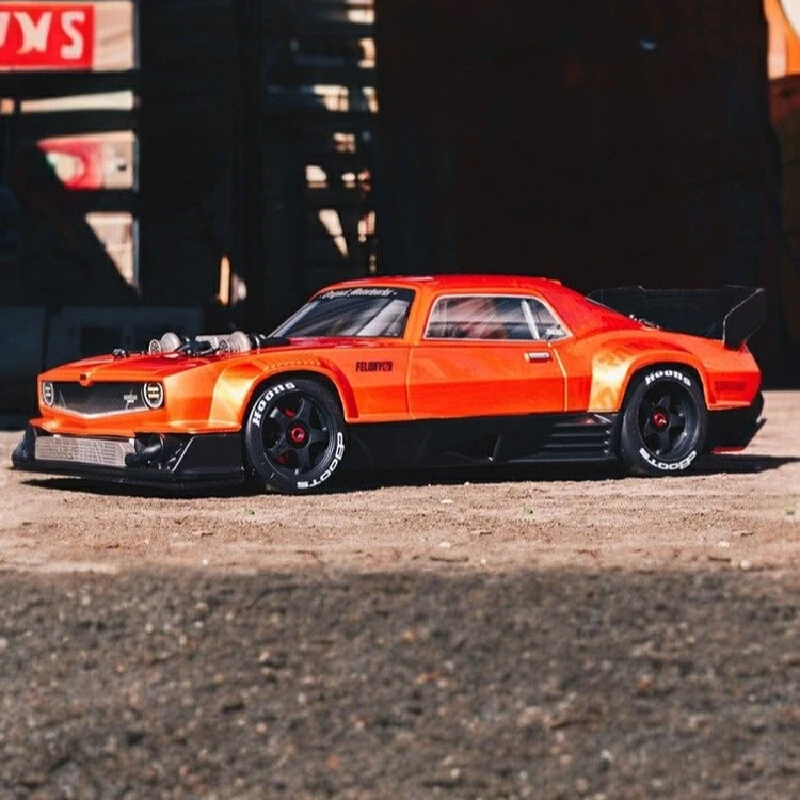 

Радиоуправляемая электрическая высокоскоростная машинка ARRMA 1/7 INFRACTION FELONY для любителей гонок на открытом воздухе