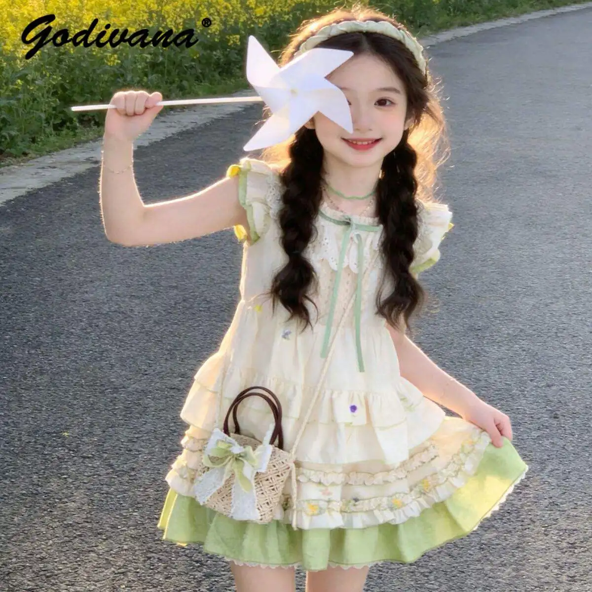 

Sweet and Cute Baby Girls Lolita Sleeveless Dress 2026 Summer New Fashion Casual Lace Trim O-neck Ruffle Hem Layered Dress