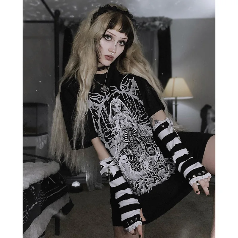 Harajuku Gothic Graphic T-shirt Women Streetwear Y2k Cyber Punk Short Sleeve O-neck Crop Tee Top Emo Alt Grunge Outfits