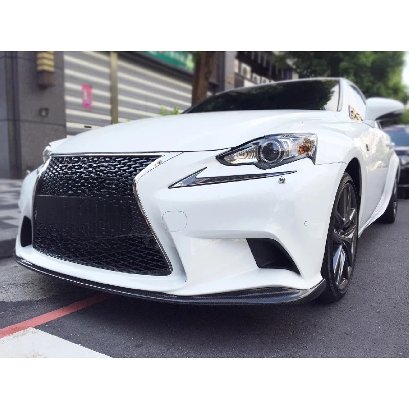 

Горячая новинка: карбоновая накладка на передний бампер в стиле JD, подходит только для моделей 2014-2016 годов с пакетом F-Sport