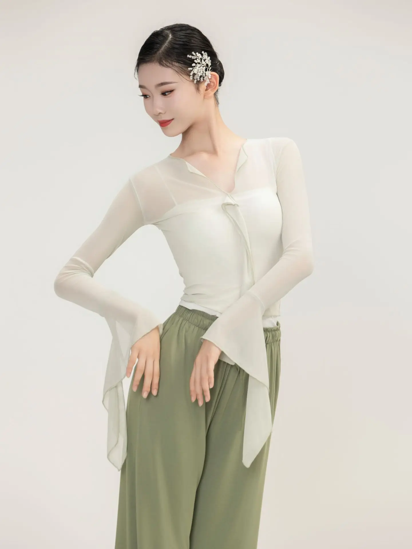 أزياء الجسم قافية الشاش الملابس شبكة الغزل الصيف أنيقة ممارسة الملابس الرقص الحديث الفن الوطني اختبار القمم الرقص الصيني