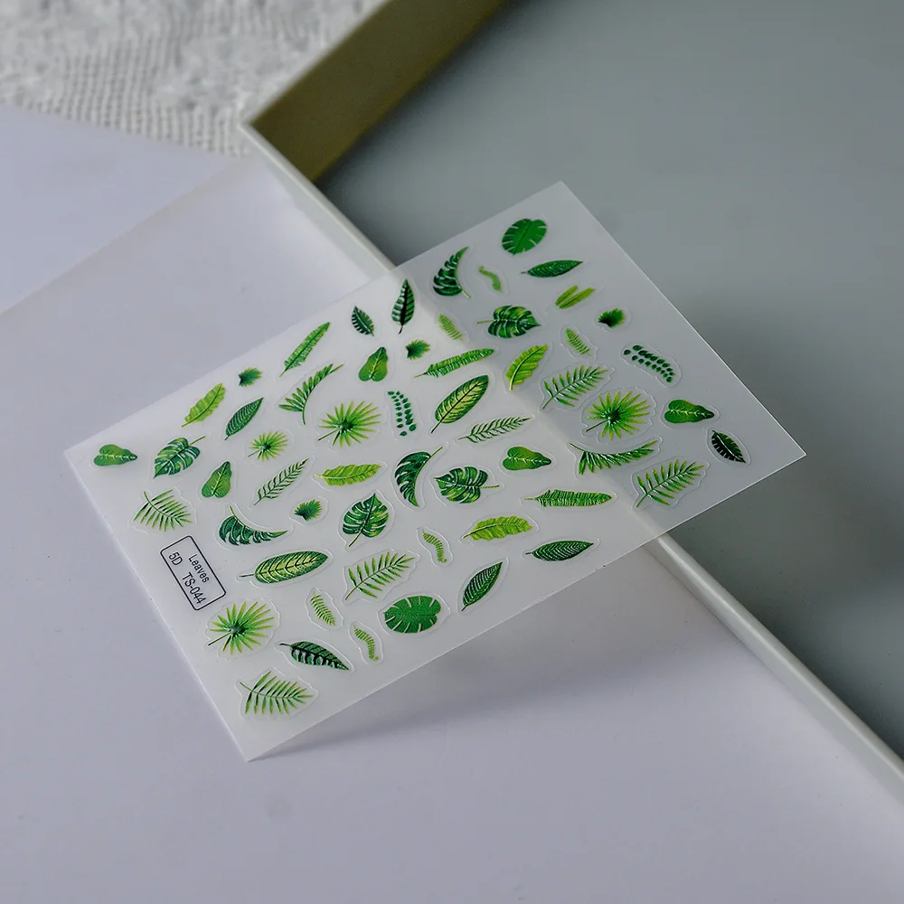 5D Green Tree Leaf Nail Stickers, em relevo, cola traseira, alívio, DIY, outono, Art Decor, novo, setembro, 1 folha