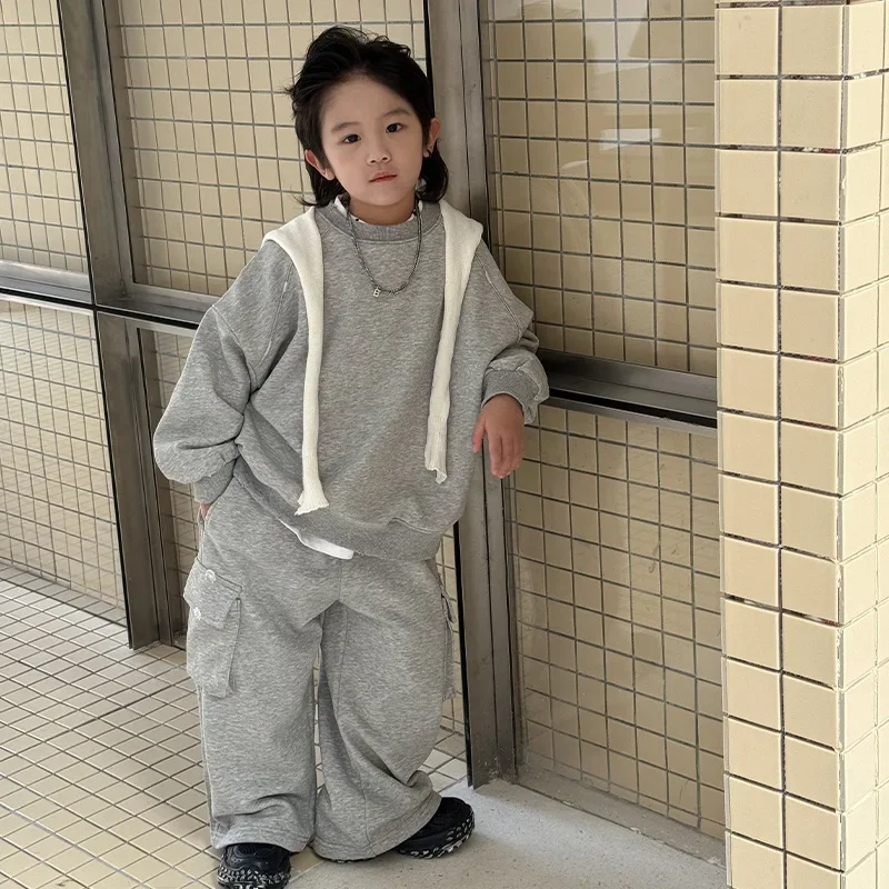 

Children's Hoodie Set for Spring and Autumn 2025 New Style for Boys Long Sleeved Hoodie Worn Out Two-piece Set