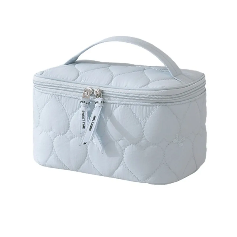 Large Capacity Cosmetic Bag Waterproof Heart Print Toiletry Pouch Double Zipper Handheld Design Travel Pouch Daily Use