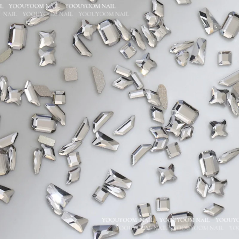 100pcs Mixed shaped diamond Nail Teeth Face decoration Dental drill glass Healthy unleaded flat bottom diamond nail decoration