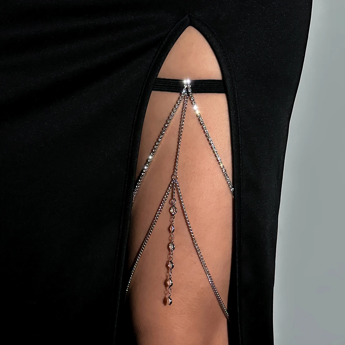 PuRui Sexy Full Rhinestone Leg Chain for Women Zircon Charm Cross Thigh Leg Chain Body Jewelry Summer Accessories Party Classic