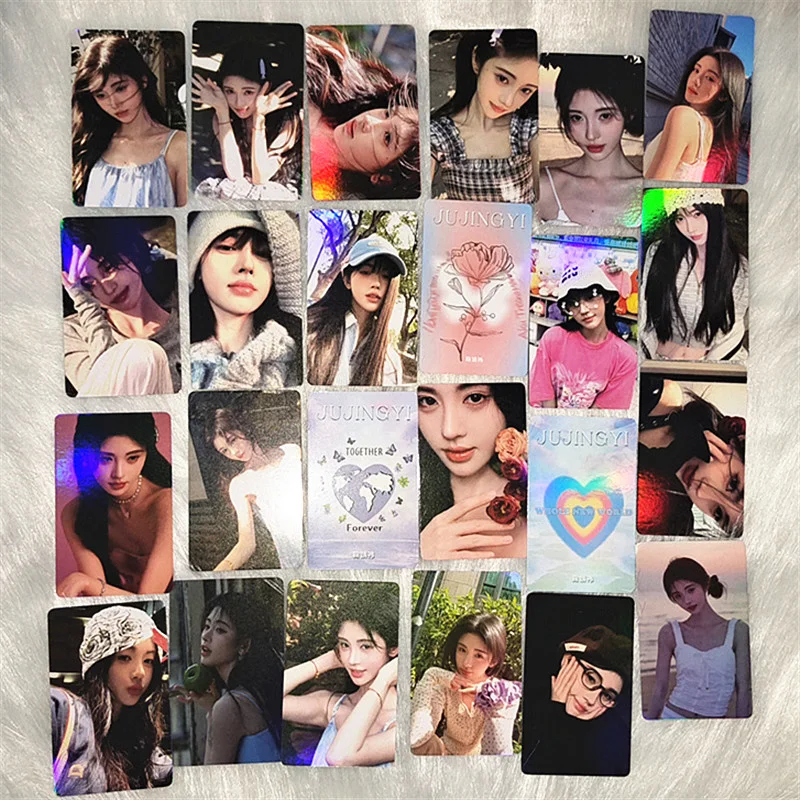 KPOP 50Pcs/Set ILLIT New Album Super Real Me Postcard Photo Card Laser Card LOMO Card Gift Collector Card WONHEE IROHA YUNAH