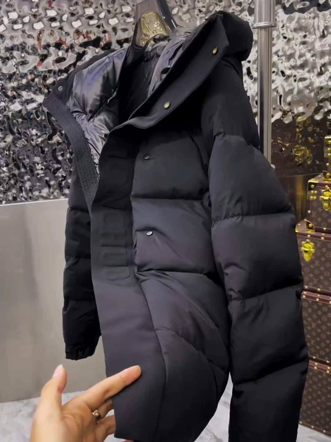 

Модная утепленная мужская пуховая куртка с капюшоном, новинка, зимняя верхняя одежда для пар, молодежная, хлопковая, антибактериальная