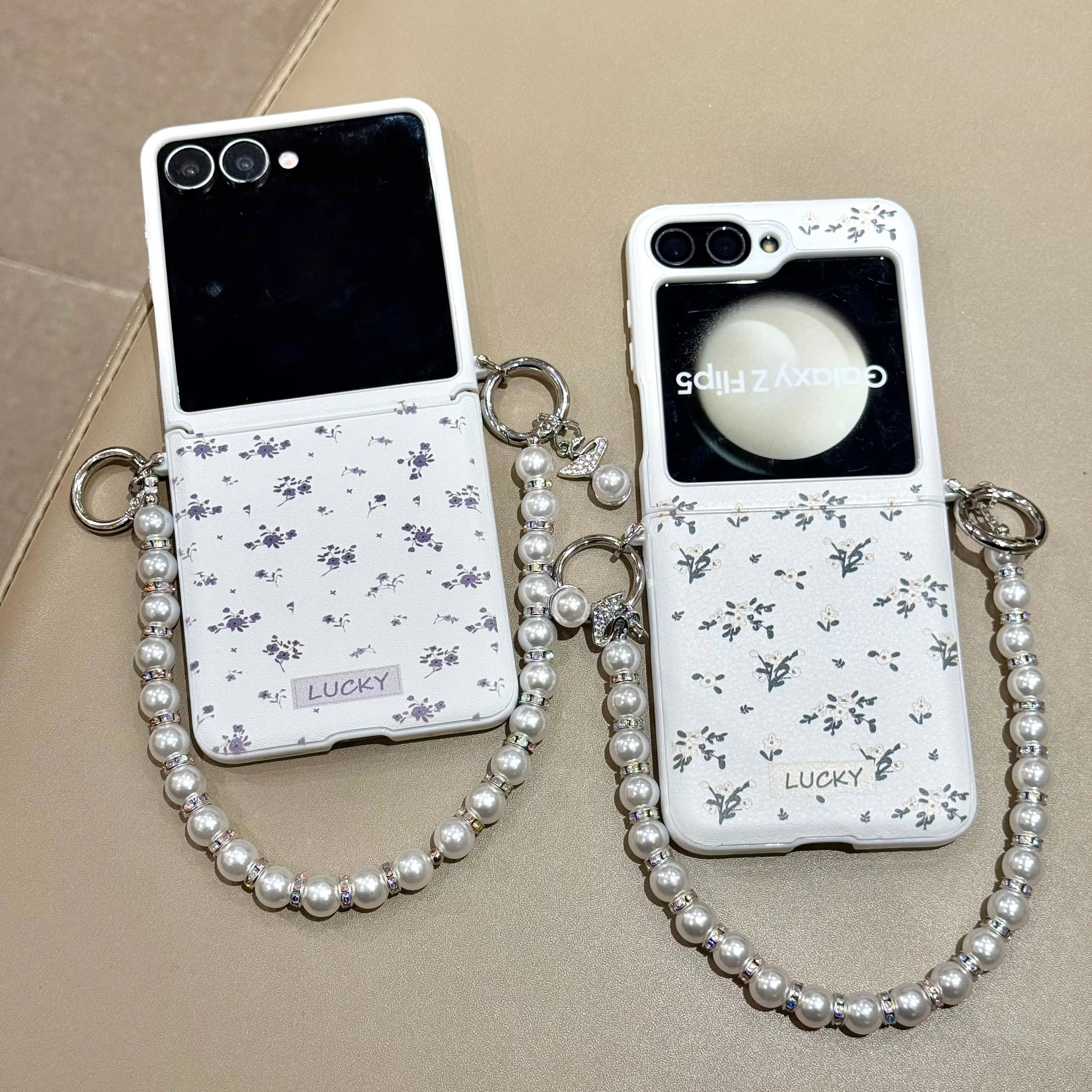

Back Cover For Samsung Galaxy Z Flip 7 6 5 4 Flip Case Lucky Purple White Flower Wristband Bracelet Chain Shockproof Phone Case