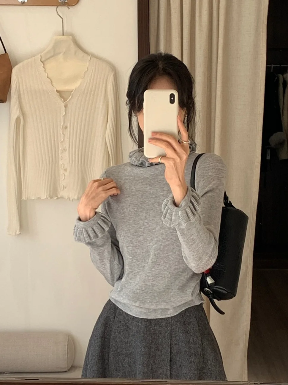   부드러운 레이스 칼라 니트웨어 여성 슬림핏 베이스 탑 이중 레이어 젠틀 슬레 롱 슬리브 레귤러 길이