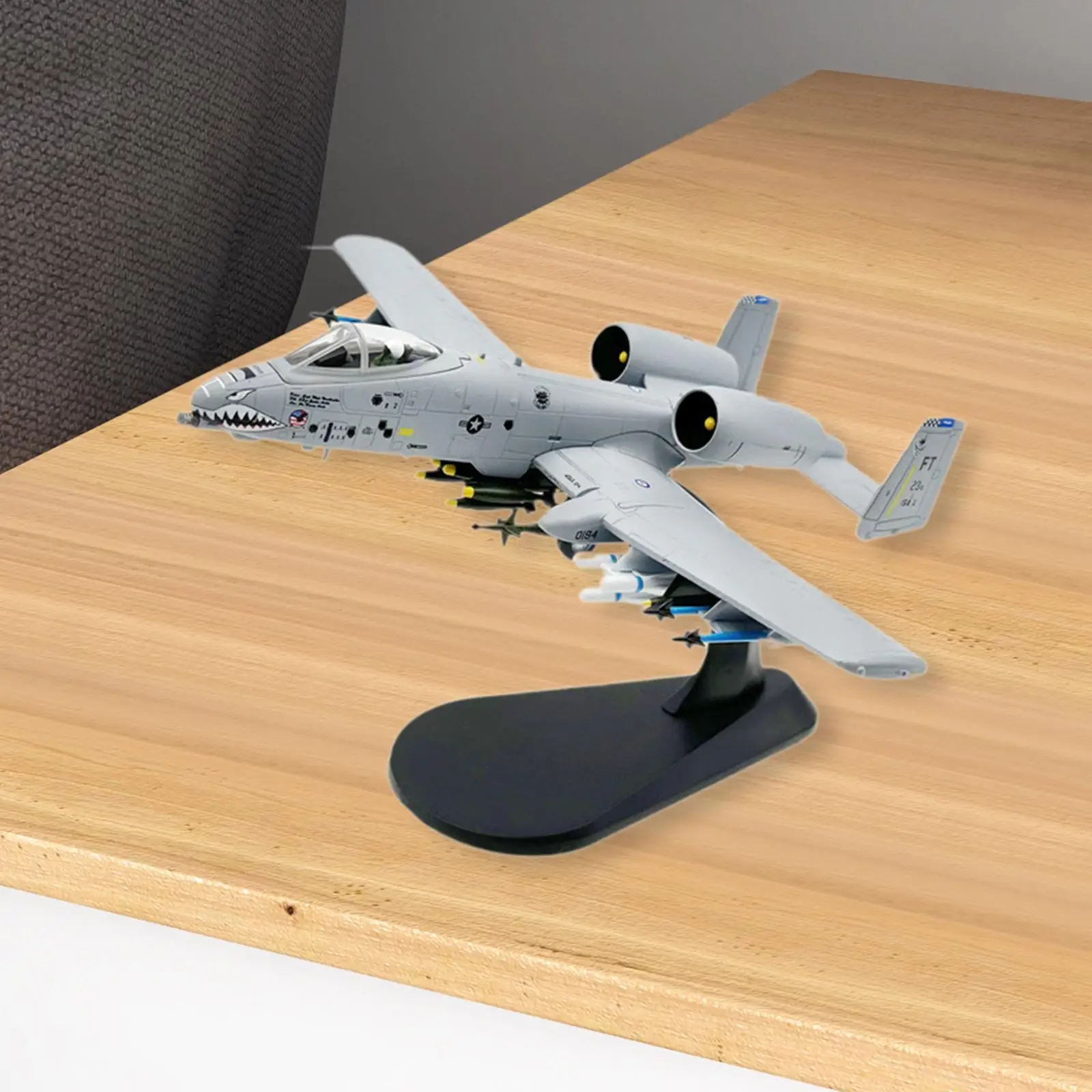 1/100 A-10A Diecast Plane Model Metal Alloy Fighter for Table Home Household