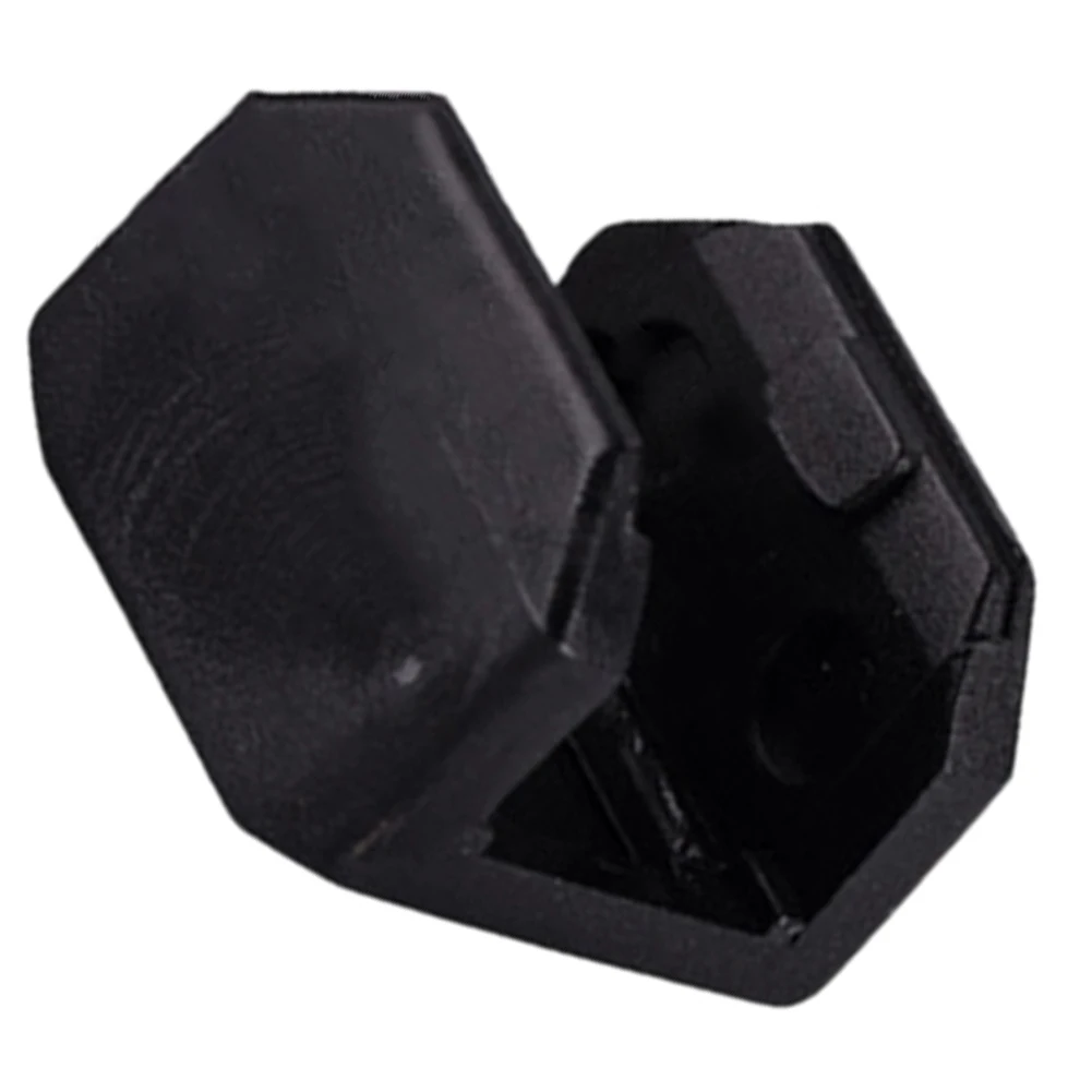 Conveyor Belt Chain Clip for Edge Banding Machines Supports Sustained Performance Without Degradation in Wood Shop Environments
