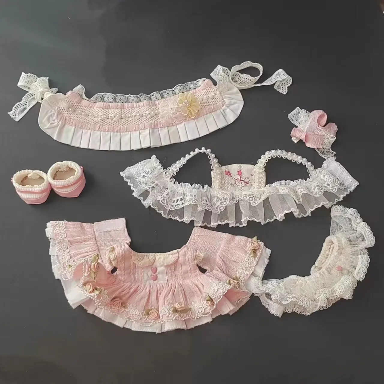 Only the baby dress, no doll, 20 cm heavy industry rose dress, six-piece set, flower-like small toon pearl cover dress Only the baby dress, no doll, 20 cm heavy industry rose dress, six-piece set, flower-like small toon pearl cover dress