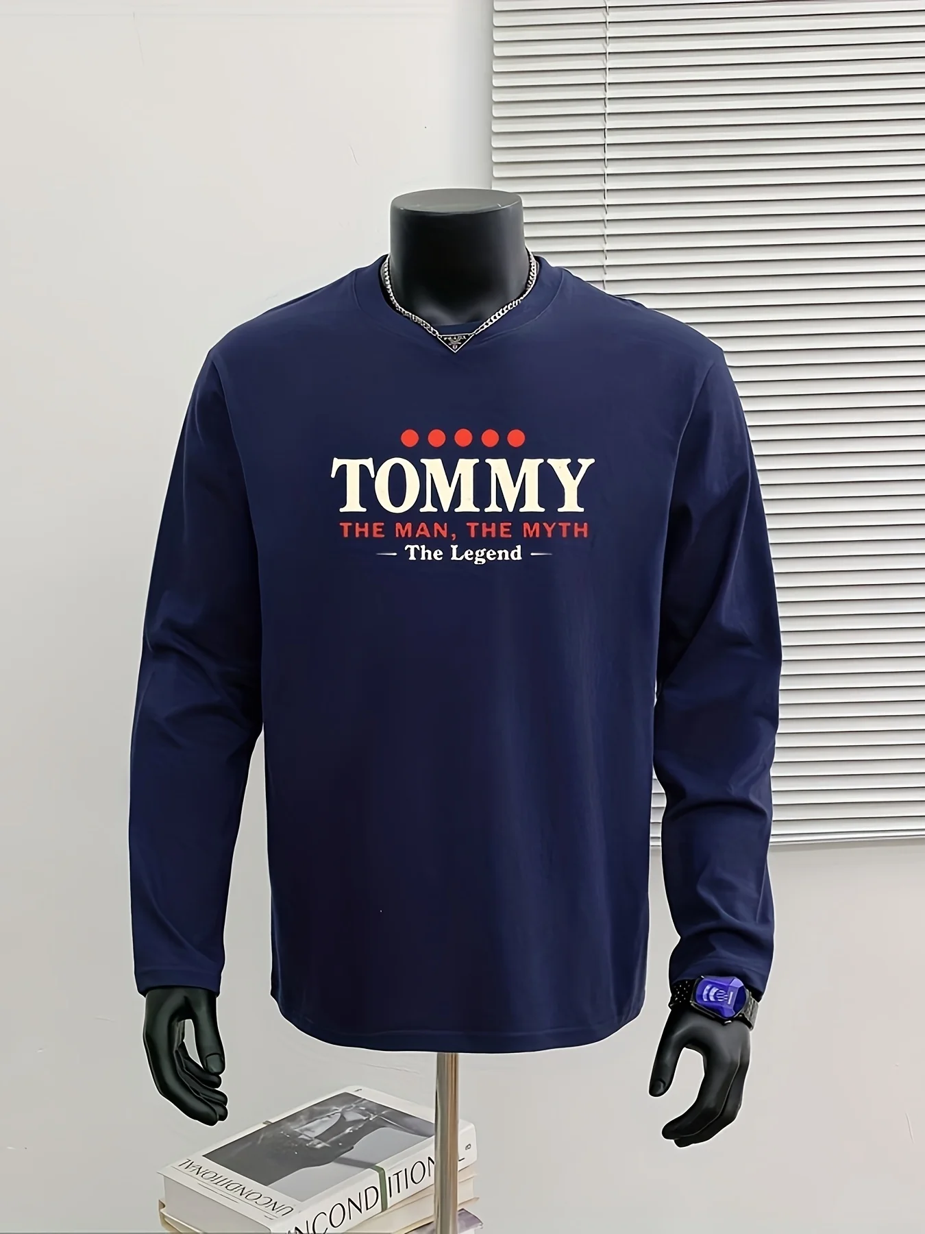 الرجال تي شيرت طويل الأكمام 100% القطن الخامس الرقبة الأسود تومي الجرافيك طباعة لينة تنفس عالية الجودة الرجعية الأمريكية رداء علوي غير رسمي