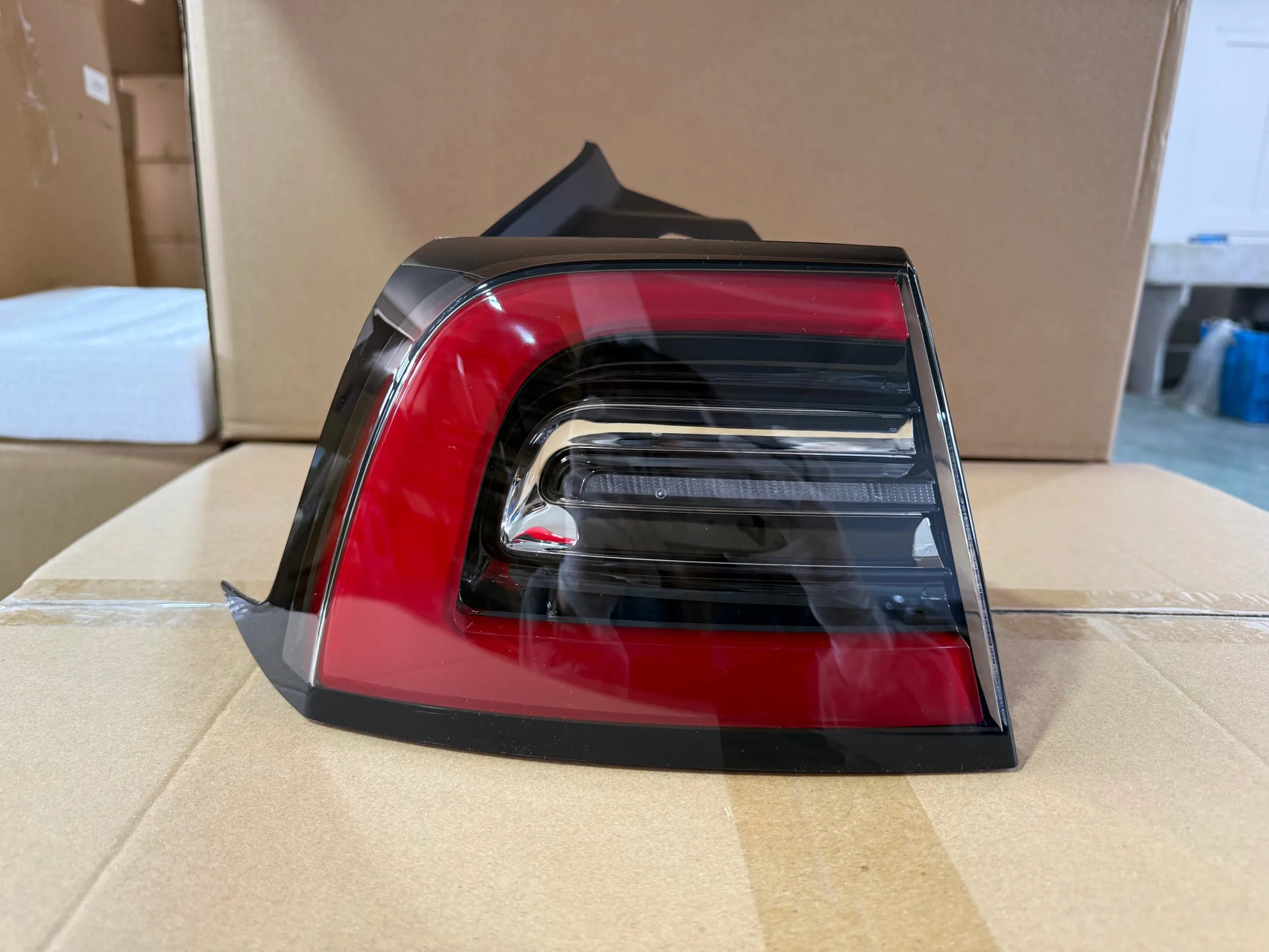 LZ Fit For Tesla Model Y Taillight 2021-2024 Model Y LED Stoplight Turnliht Assembly Rearlight European Version Plug And Play